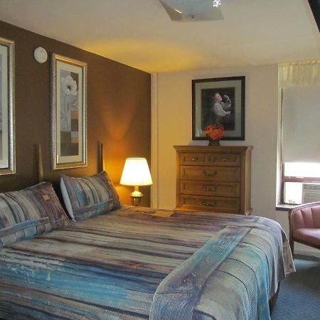 Deadwood Dick'S Hotel Room photo