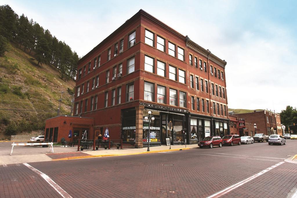 Deadwood Dick'S Hotel Exterior photo